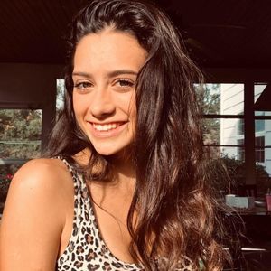 Meet your Posher, Emma